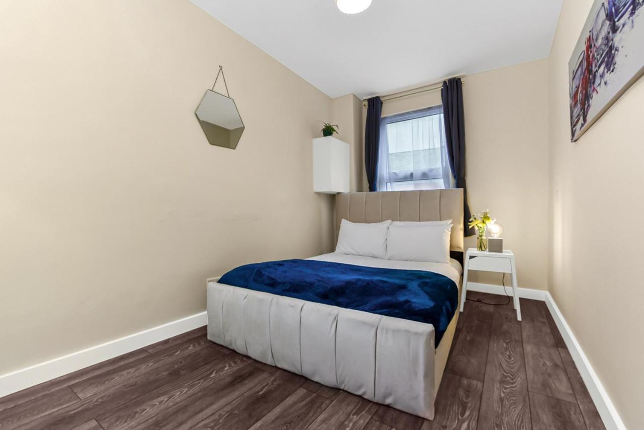 Family Friendly, Zone 2, 2 Beds, Overground Londýn Exteriér fotografie